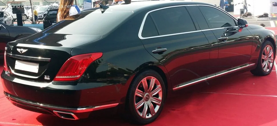 Genesis G90/EQ900 5.0 GDi V8 (425 Hp) AWD Automatic2017 - 2018 thumbnail 2