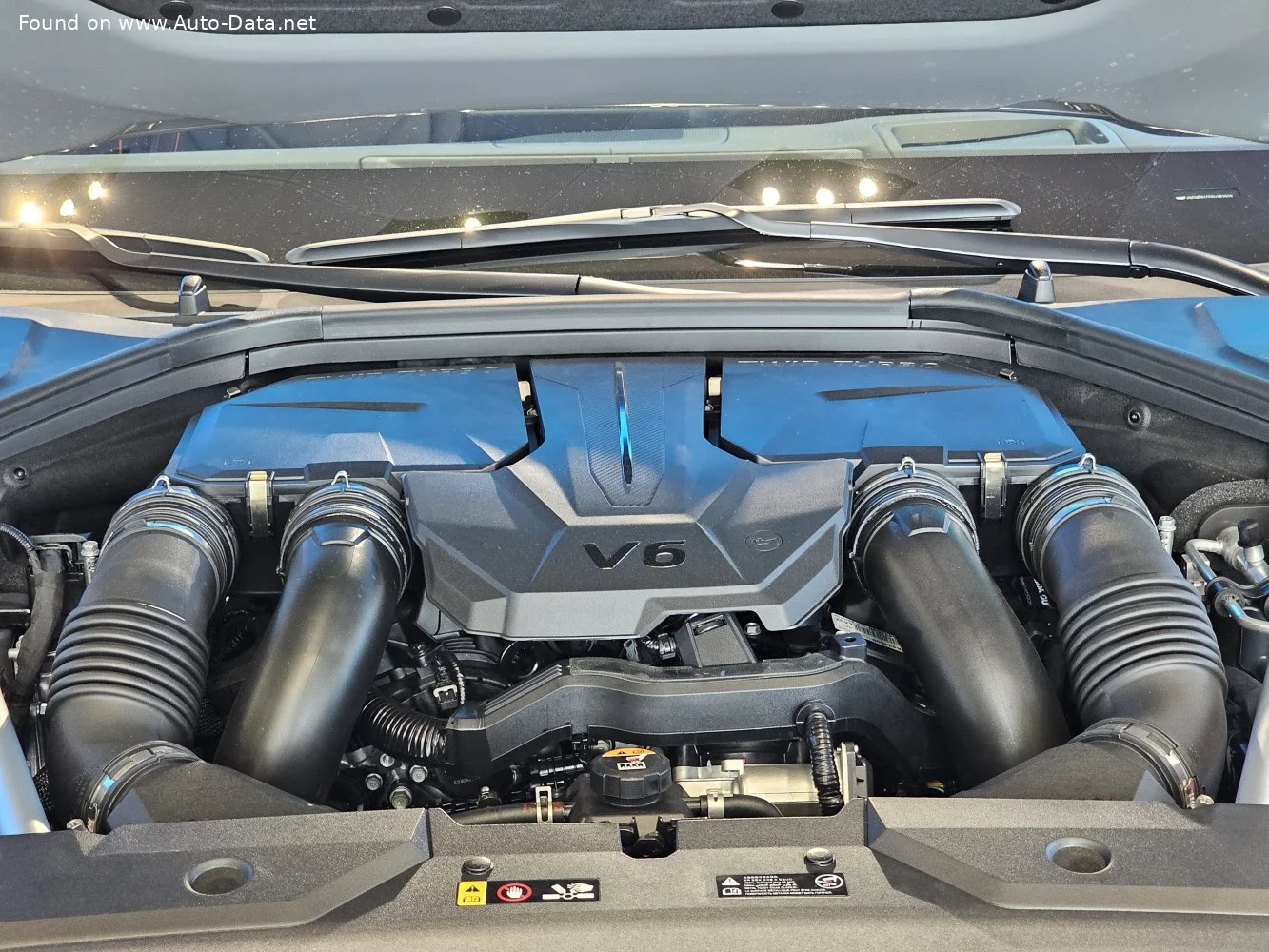 Genesis GV70 2.5 T-GDi (304 Hp) Automatic2024 - thumbnail 13