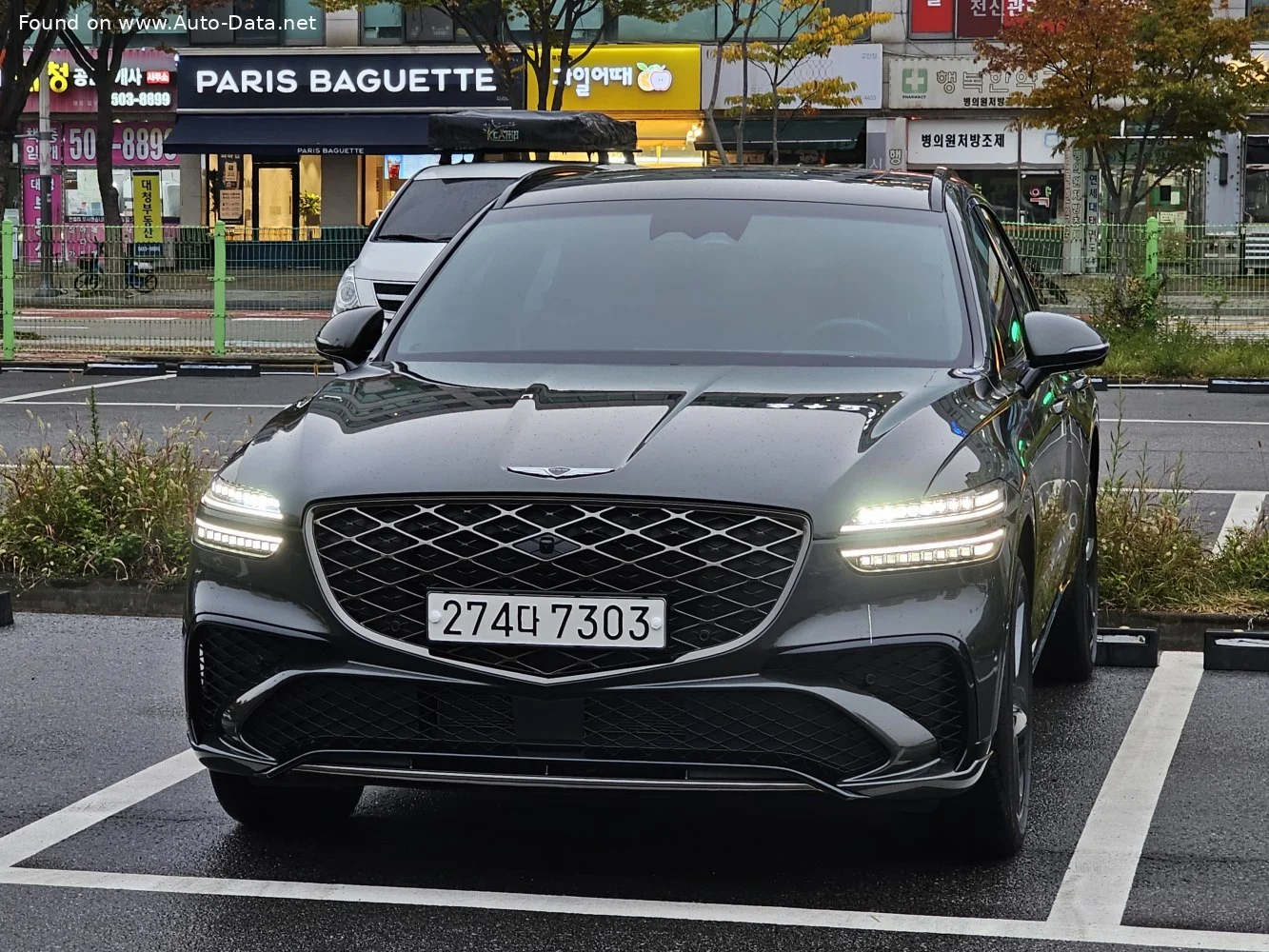 Genesis GV70 2.5 T-GDi (304 Hp) Automatic2024 - thumbnail 18