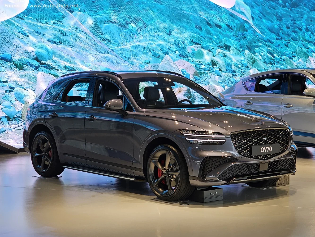 Genesis GV70 2.5 T-GDi (304 Hp) Automatic2024 - thumbnail 3