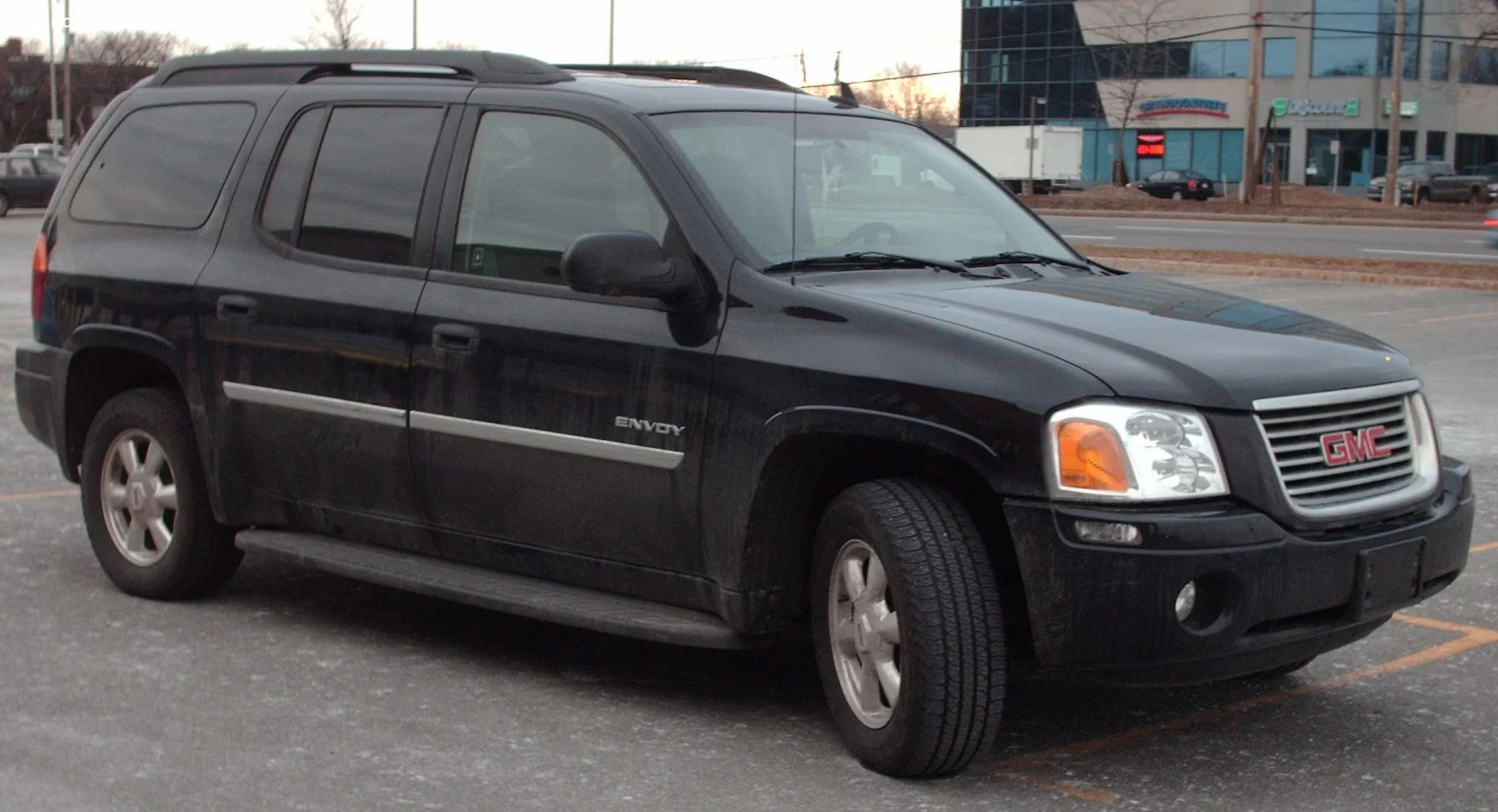 GMC Envoy 4.2i 24V (275 Hp) 4x4 Automatic2003 - 2006 thumbnail 2