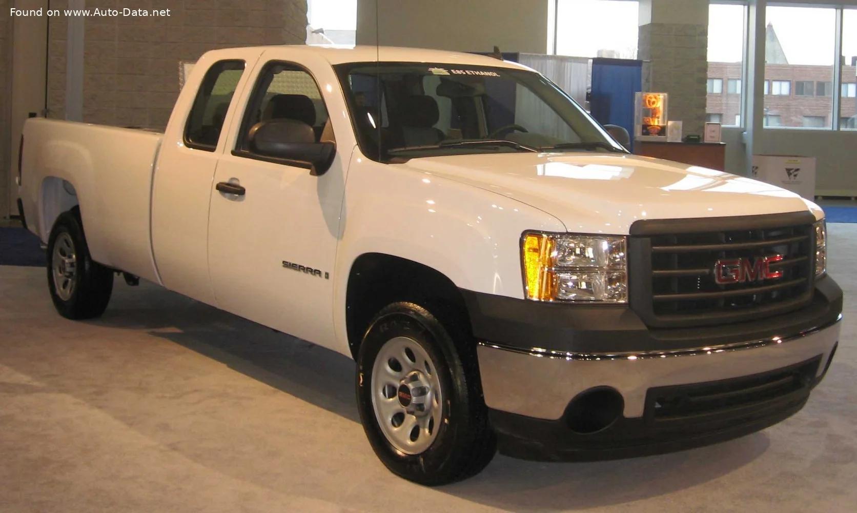 GMC Sierra 1500 4.8 Vortec V8 (295 Hp) 4WD Automatic2007 - 2013 - 1