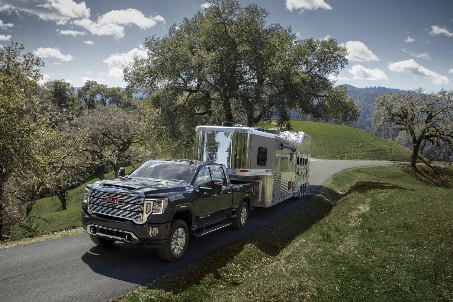 GMC Sierra 2500HD 6.6 Duramax TD V8 (445 Hp) 4WD Automatic2020 - 2023 thumbnail 3