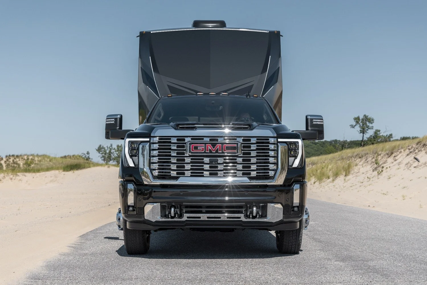 GMC Sierra 3500HD 6.6 Duramax TD V8 (470 Hp) 4WD DRW Automatic2024 - thumbnail 3