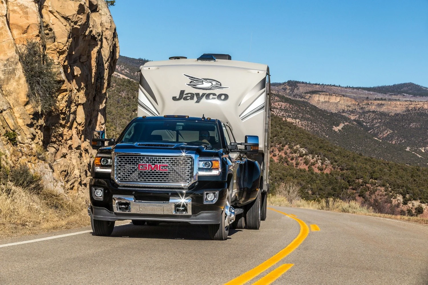 GMC Sierra 3500HD 6.0 V8 (301 Hp) 4WD Automatic CNG2015 - 2016 thumbnail 4