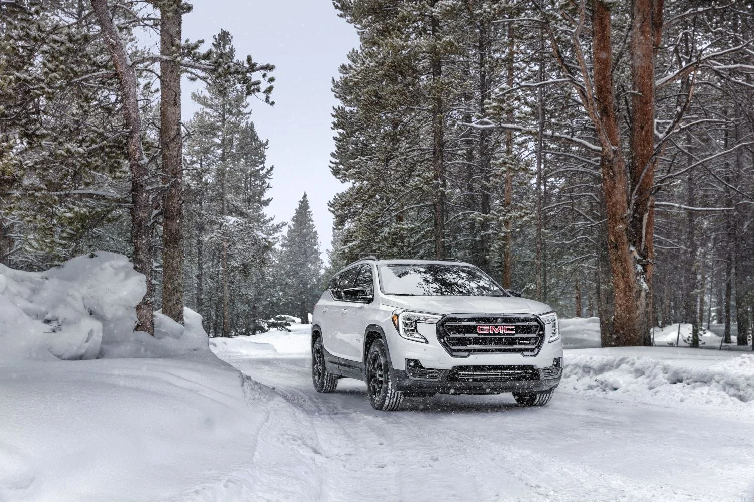 GMC Terrain 1.5L turbo (173 Hp) Automatic2021 - 2024 thumbnail 4