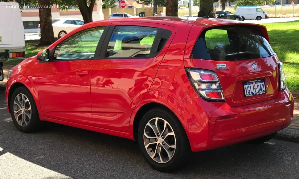 Holden Barina 1.6 (116 Hp)2016 - 2018 thumbnail 2