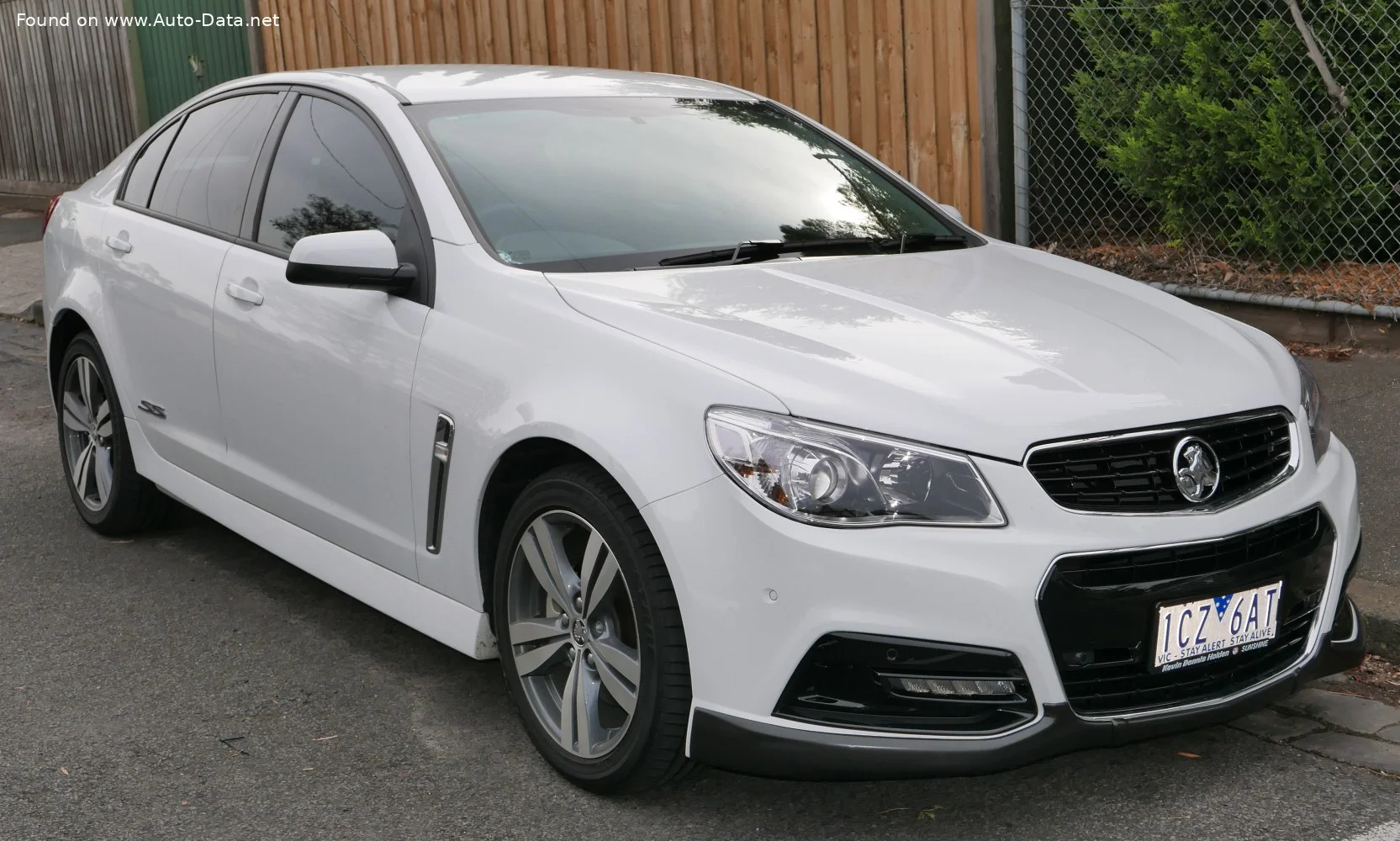 Holden Commodore 3.0 SIDI V6 (252 Hp) Automatic2014 - 2015 - 1