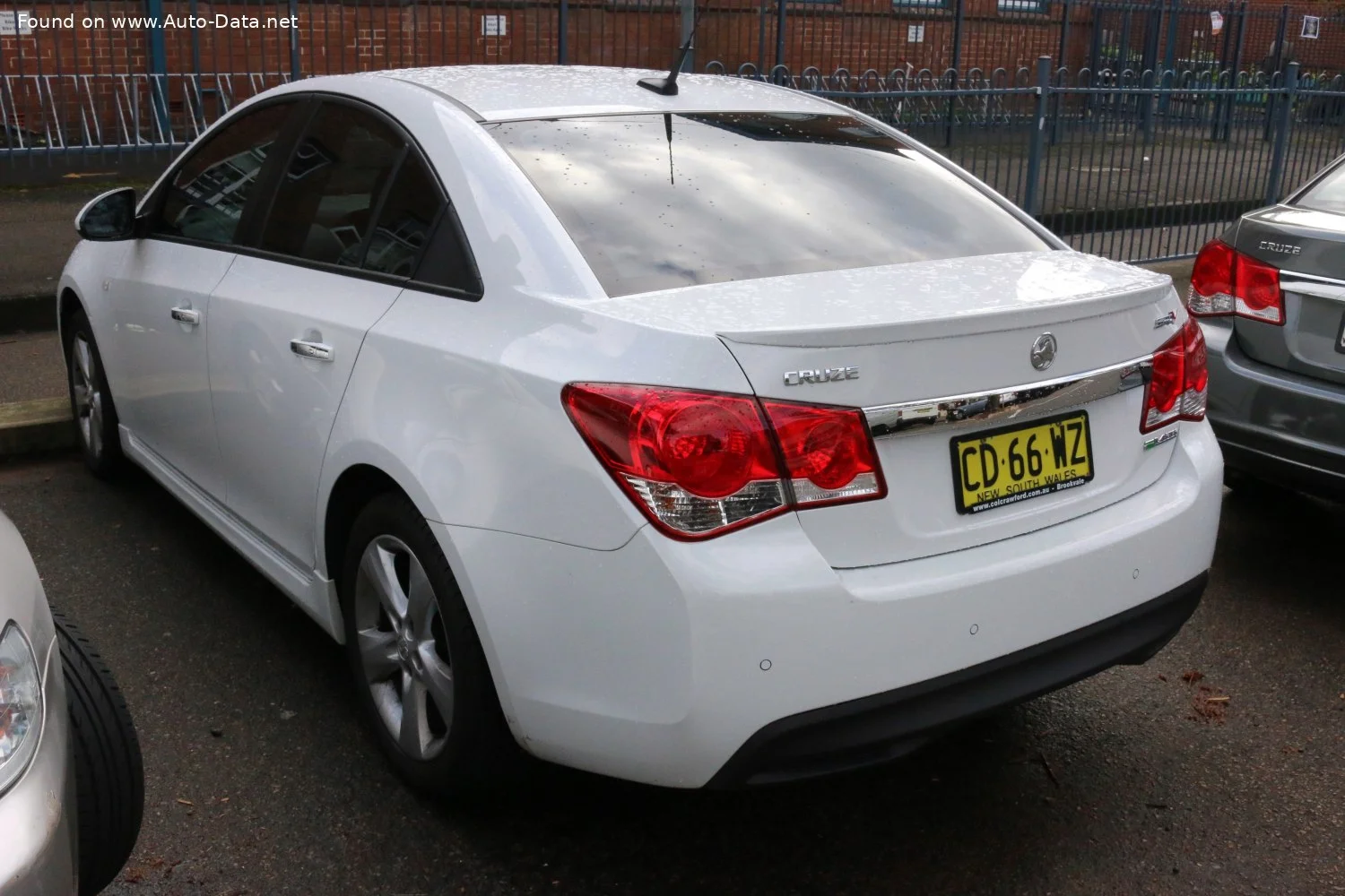 Holden Cruze 1.4 iTi (140 Hp) Automatic2011 - 2014 thumbnail 4