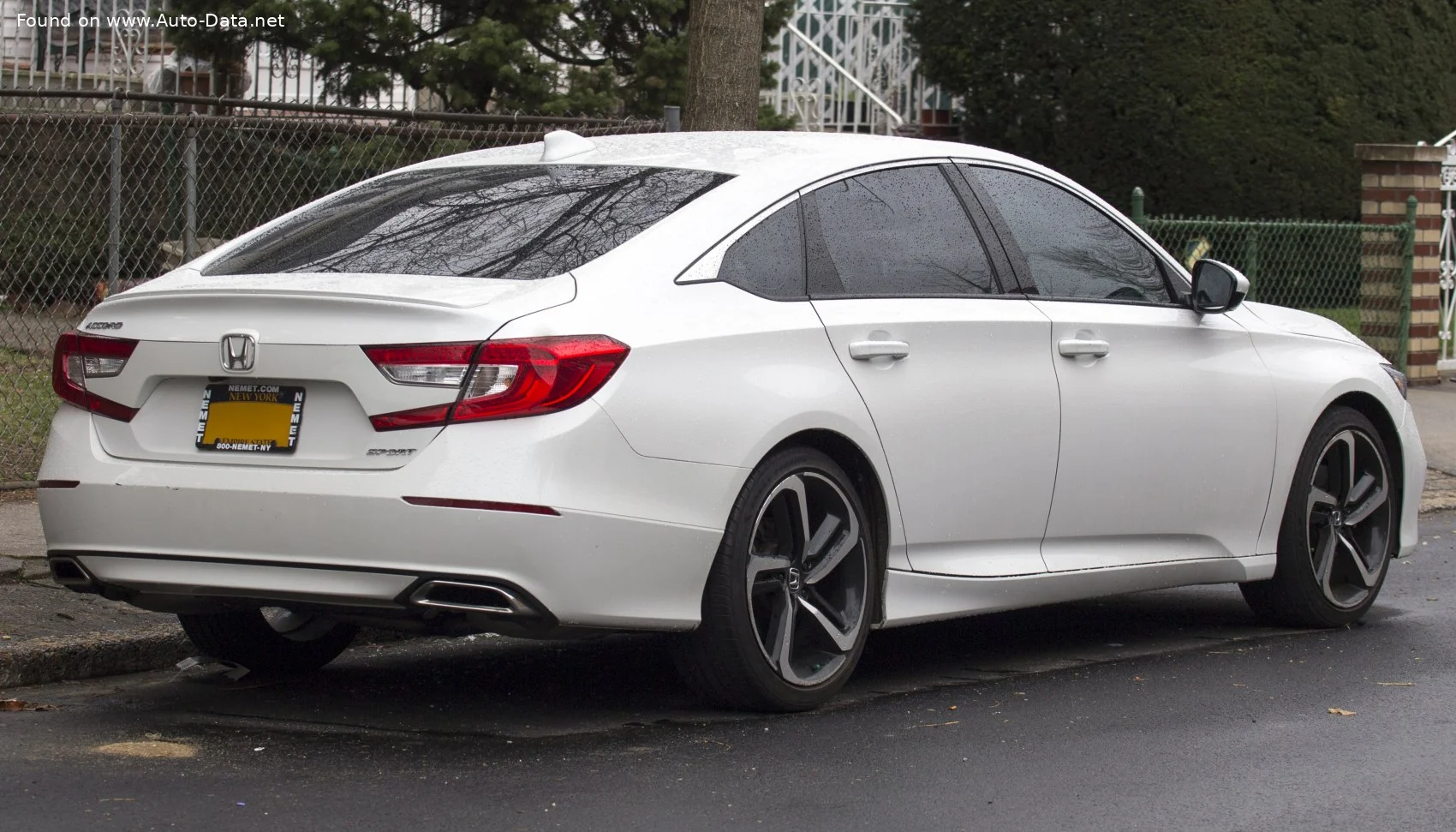 Honda Accord 1.5 Turbo (192 Hp) CVT2017 - 2020 thumbnail 11