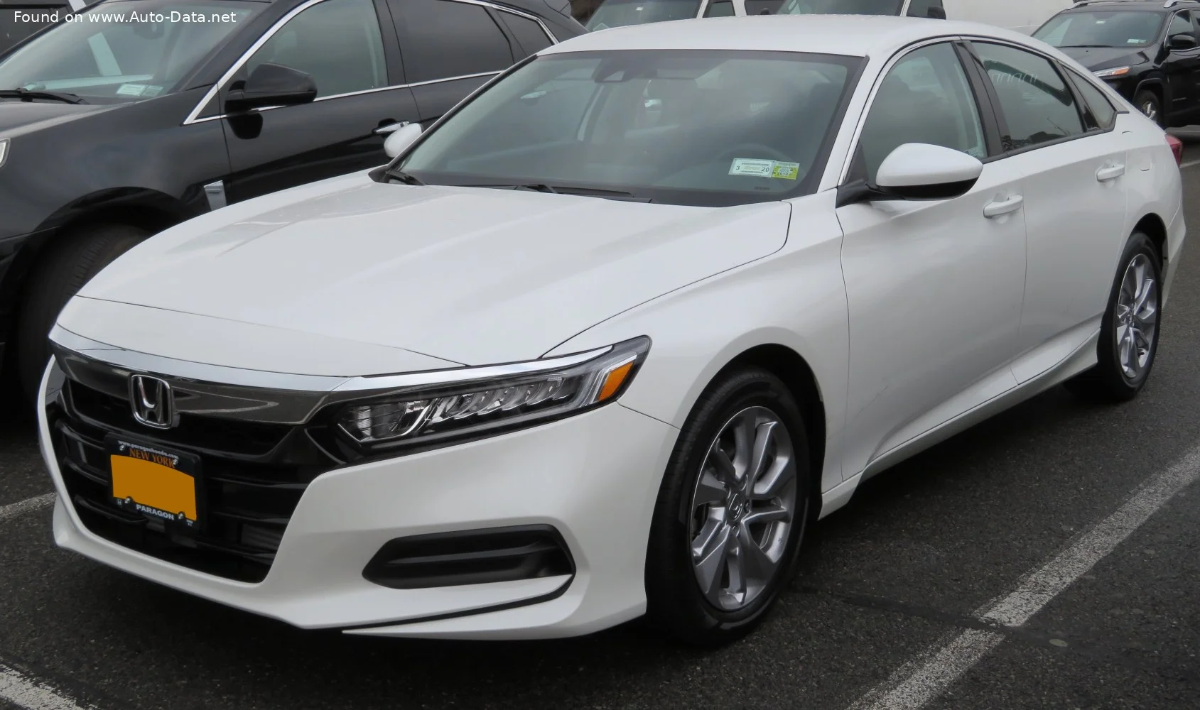 Honda Accord 1.5 Turbo (192 Hp) CVT2017 - 2020 thumbnail 9