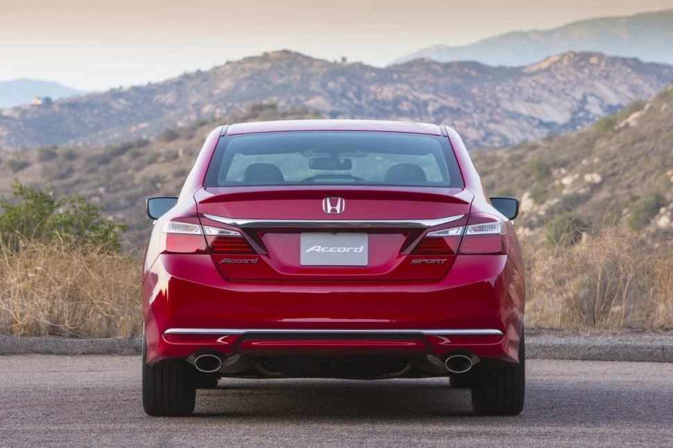 Honda Accord 2.0 (215 Hp) Hybrid e-CVT2016 - 2017 thumbnail 3