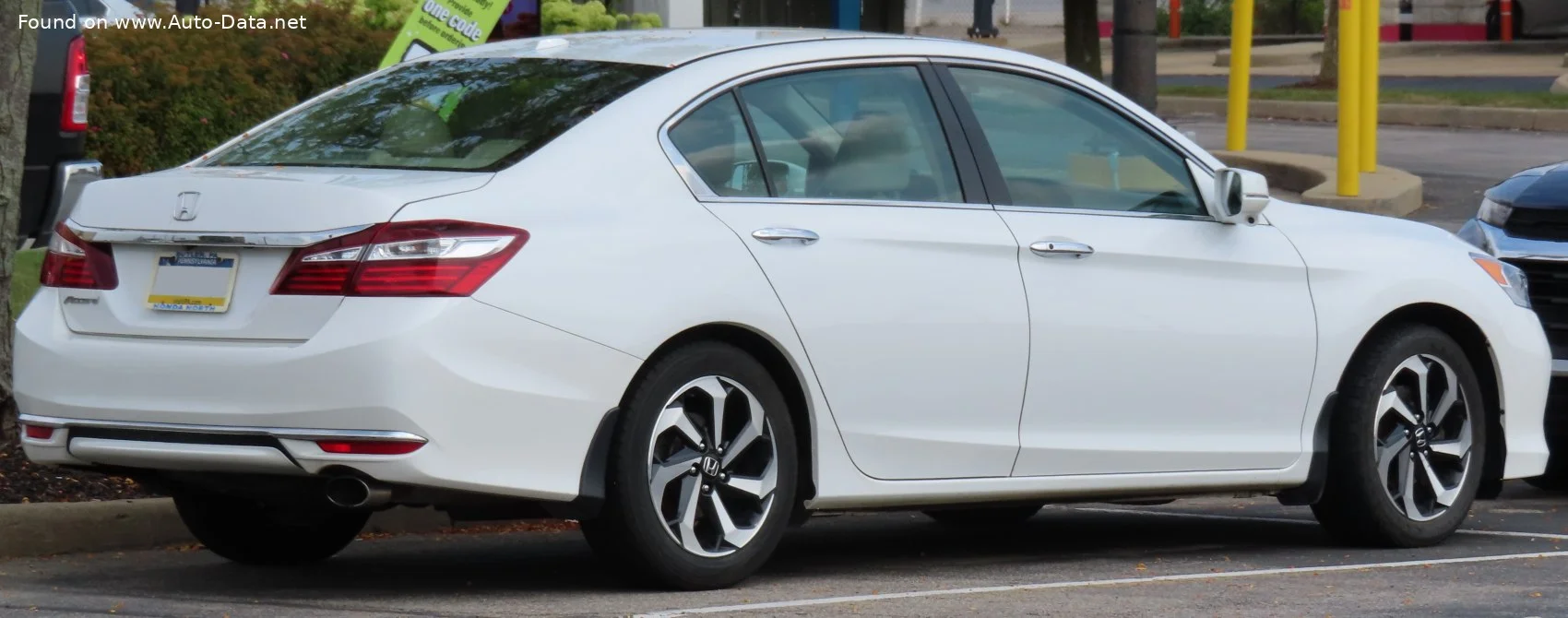 Honda Accord 2.0 (215 Hp) Hybrid e-CVT2016 - 2017 thumbnail 7