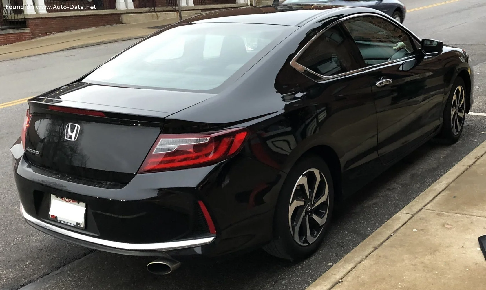 Honda Accord 2.4 (188 Hp)2015 - 2016 thumbnail 11