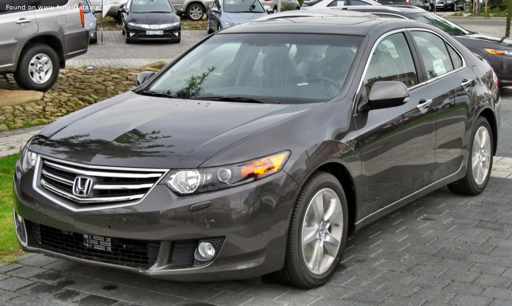 Honda Accord 2.0 i-VTEC 16V (155 Hp)2007 - 2011 thumbnail 3