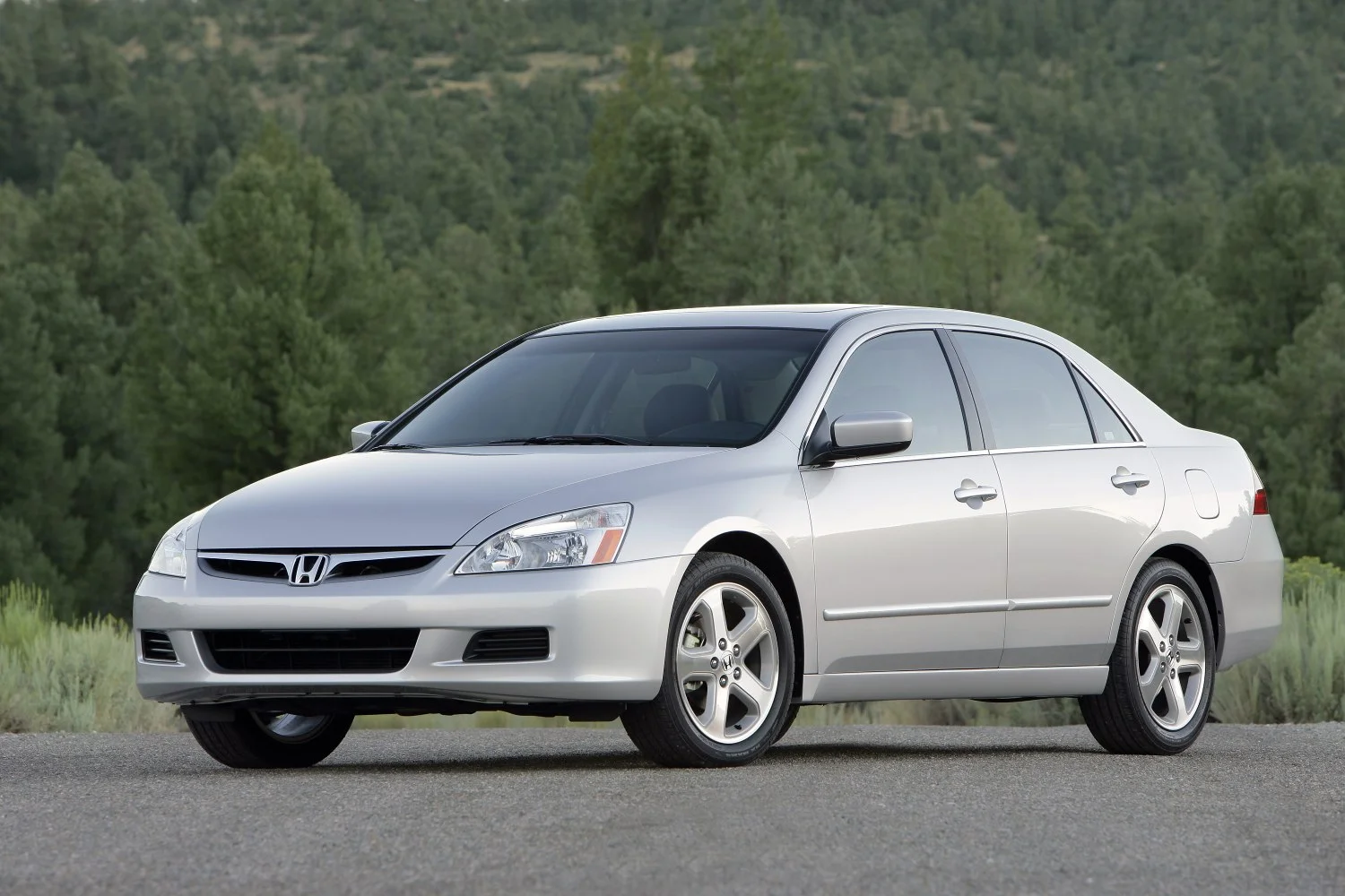 Honda Accord 2.4 i-VTEC (166 Hp)2005 - 2007 thumbnail 4