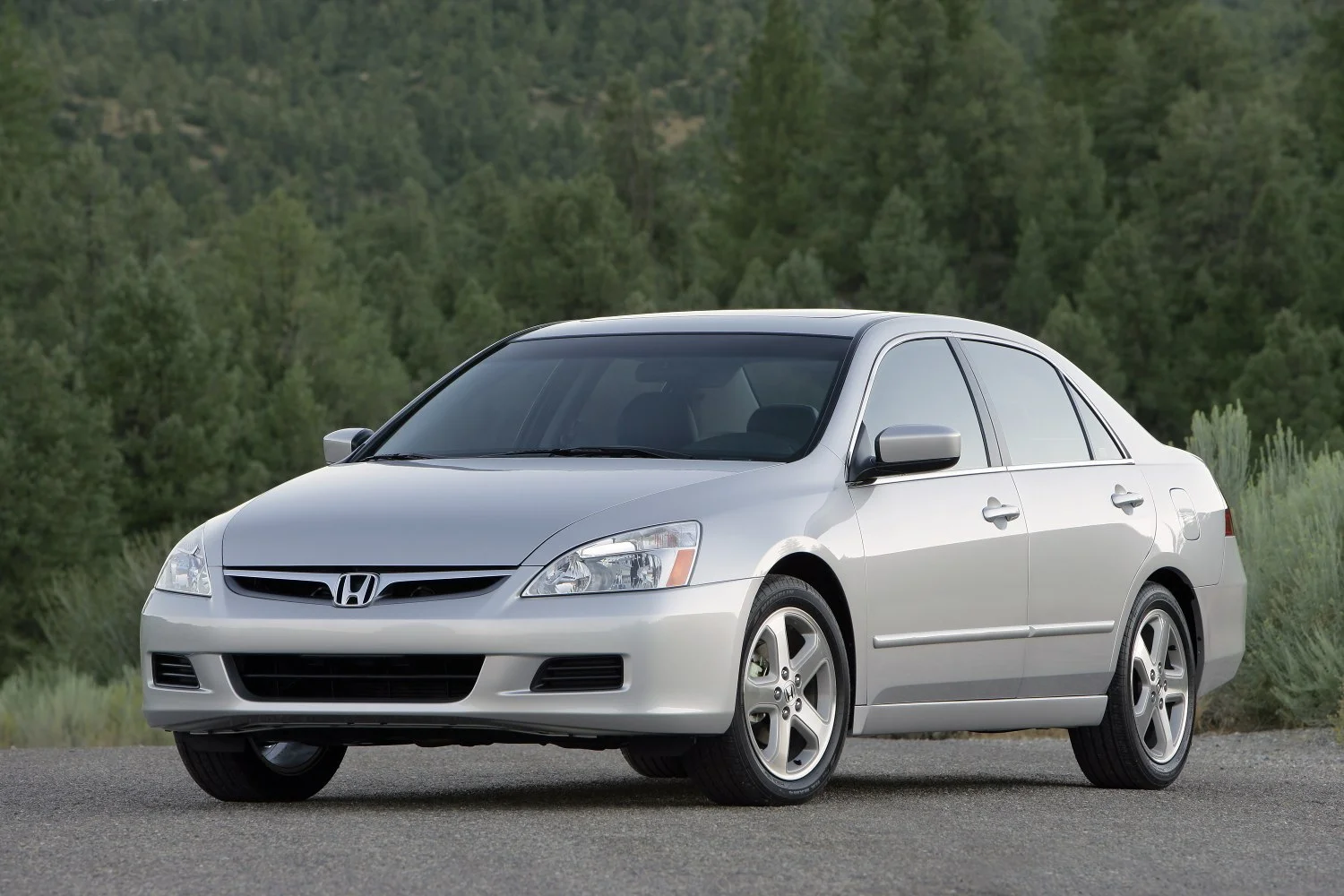Honda Accord 2.4 i-VTEC (166 Hp)2005 - 2007 thumbnail 5