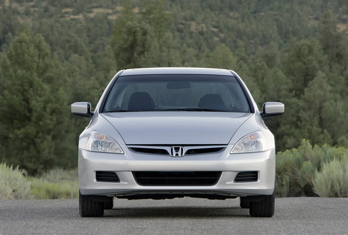 Honda Accord 2.4 i-VTEC (166 Hp)2005 - 2007 thumbnail 6