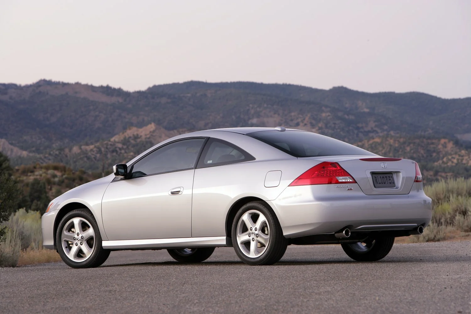 Honda Accord 2.4 i-VTEC (166 Hp)2005 - 2007 thumbnail 4