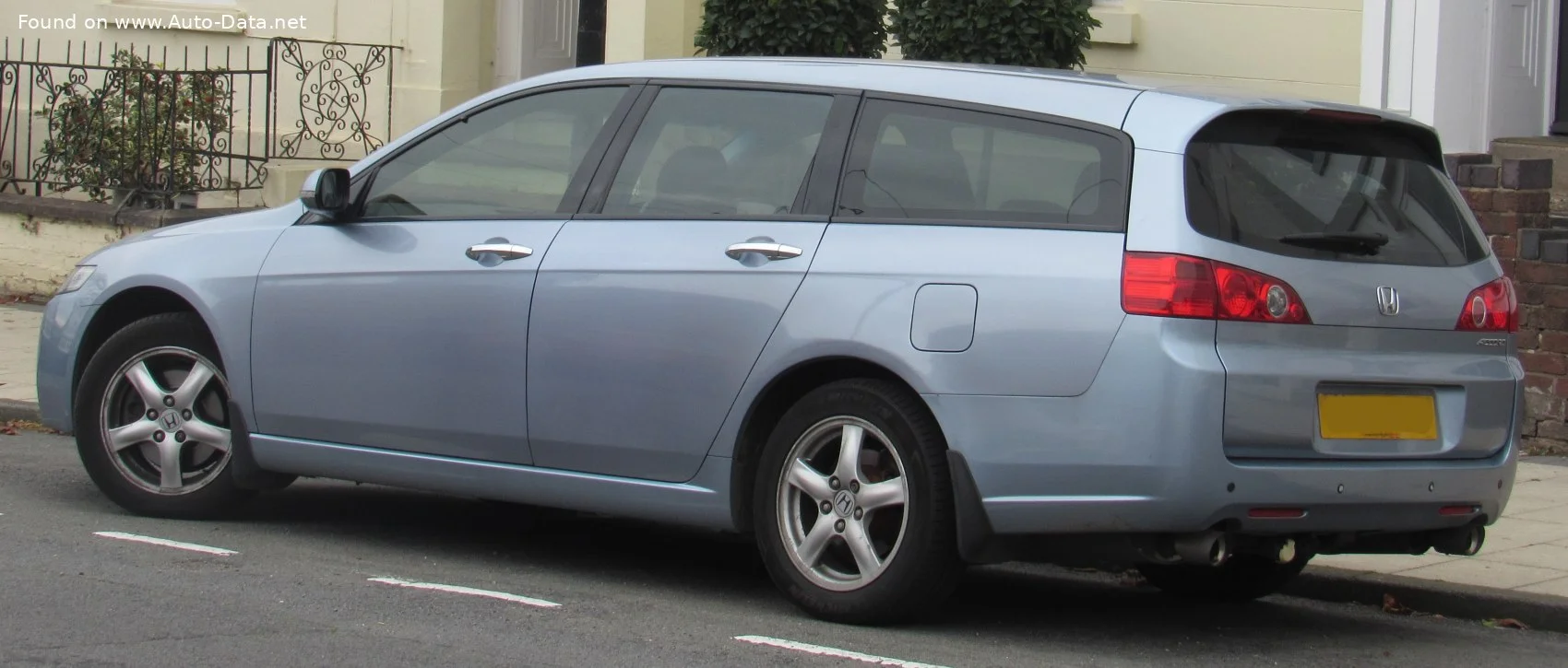 Honda Accord 2.0 i-VTEC 16V (155 Hp)2003 - 2008 thumbnail 2