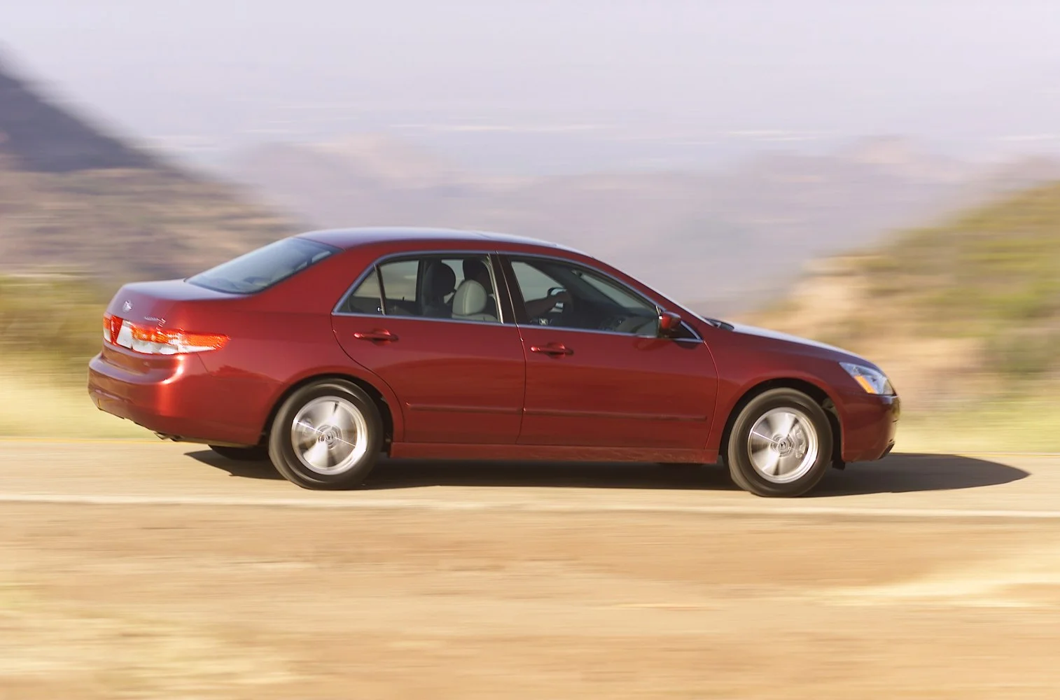 Honda Accord 2.4 i-VTEC (160 Hp)2002 - 2005 thumbnail 6