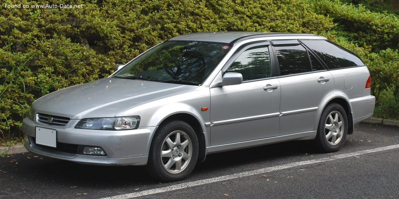Honda Accord 2.3 16V (137 Hp)1998 - 2002 - 1