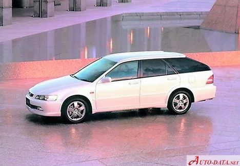 Honda Accord 2.3 16V (137 Hp)1998 - 2002 thumbnail 3