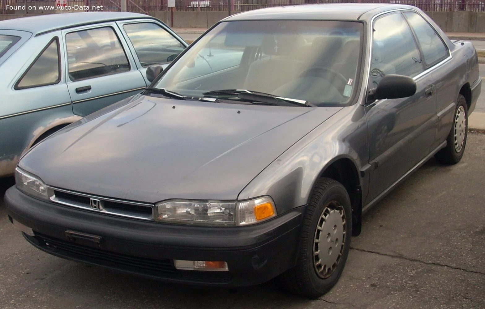 Honda Accord 2.0 i 16V (150 Hp)1991 - 1993 thumbnail 2