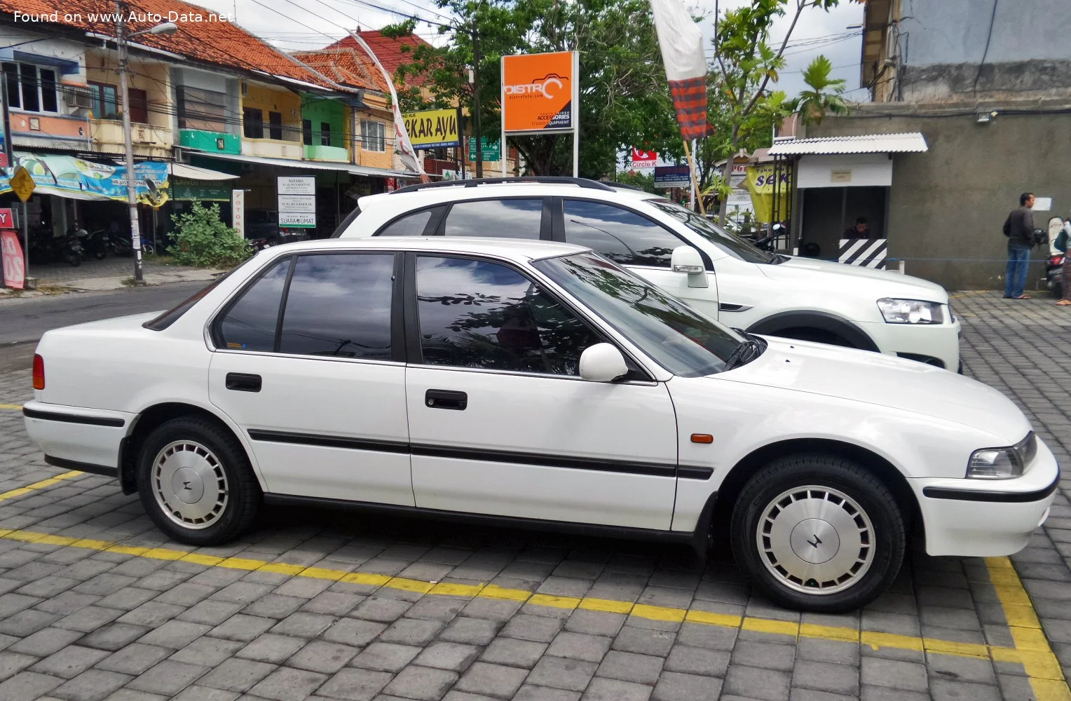 Honda Accord 1.8 (105 Hp)1990 - 1993 thumbnail 3