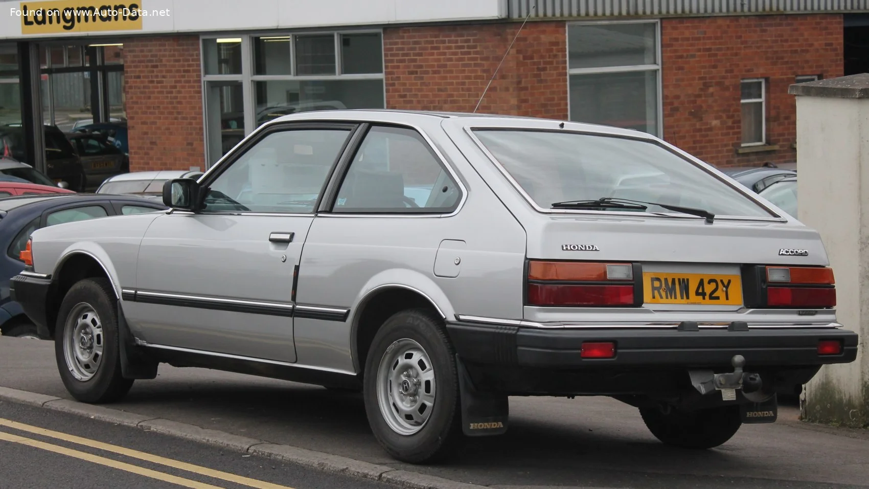 Honda Accord 1.6 L/EX (SY) (80 Hp)1981 - 1983 thumbnail 2