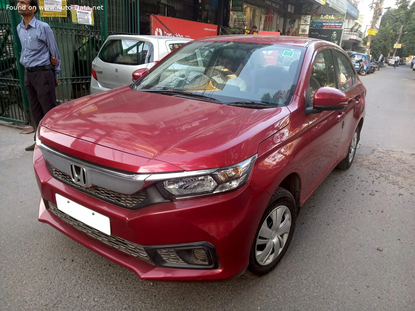Honda Amaze modeli