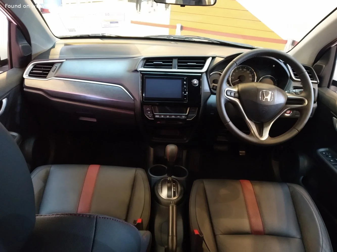 Honda BR-V 1.5 i-VTEC (120 Hp) CVT2019 - 2021 thumbnail 5