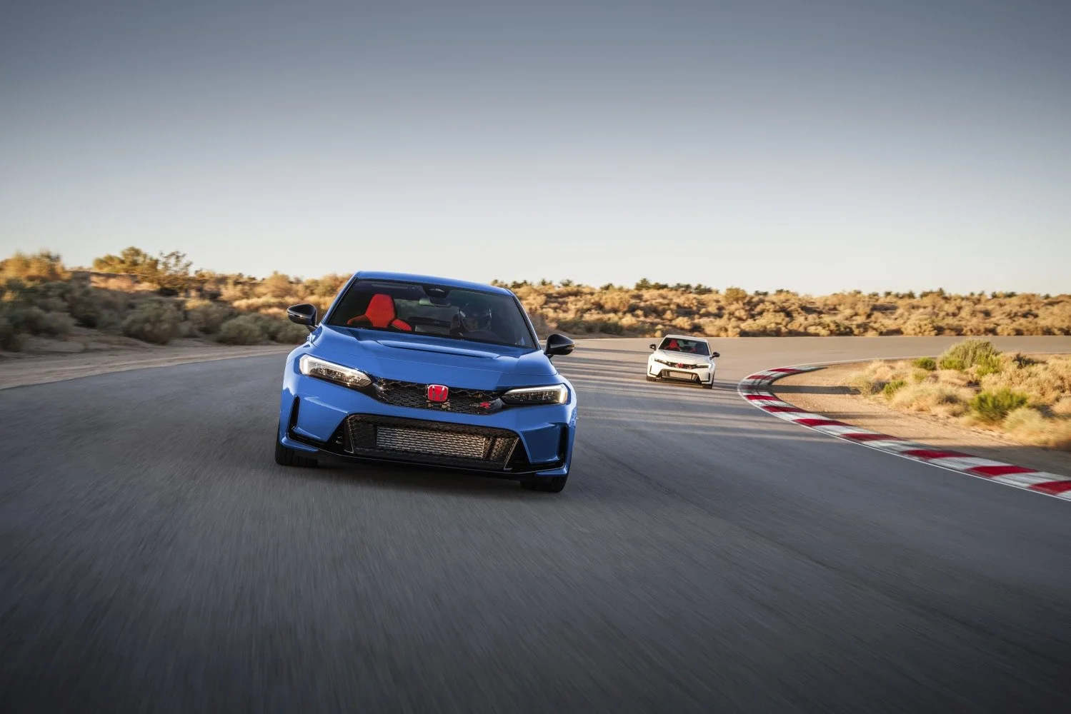 Honda Civic Type R 2.0 (315 Hp)2022 - thumbnail 5