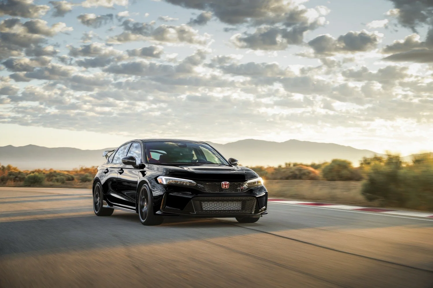 Honda Civic Type R 2.0 (315 Hp)2022 - thumbnail 8