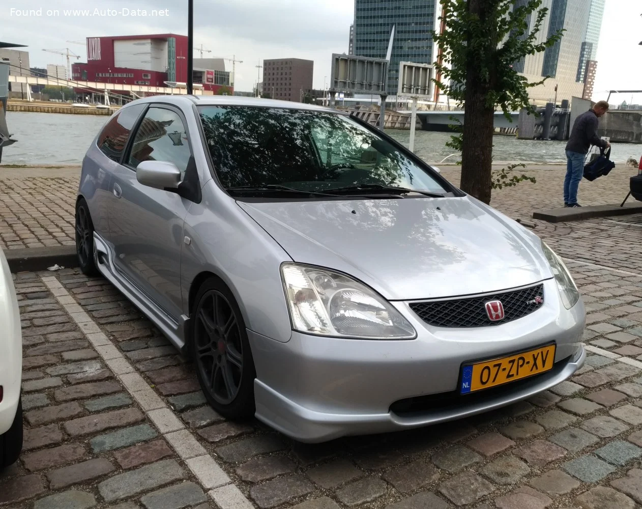 Honda Civic Type R 2.0 (200 Hp)2001 - 2003 thumbnail 5