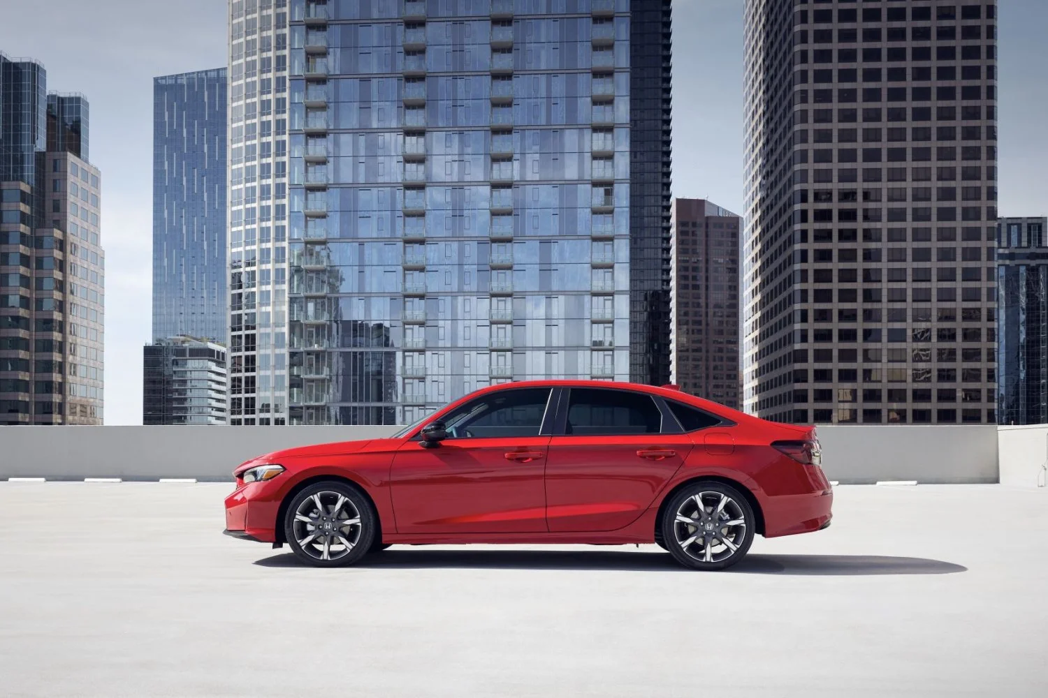 Honda Civic 2.0 i-MMD (200 Hp) e:HEV e-CVT2024 - thumbnail 6