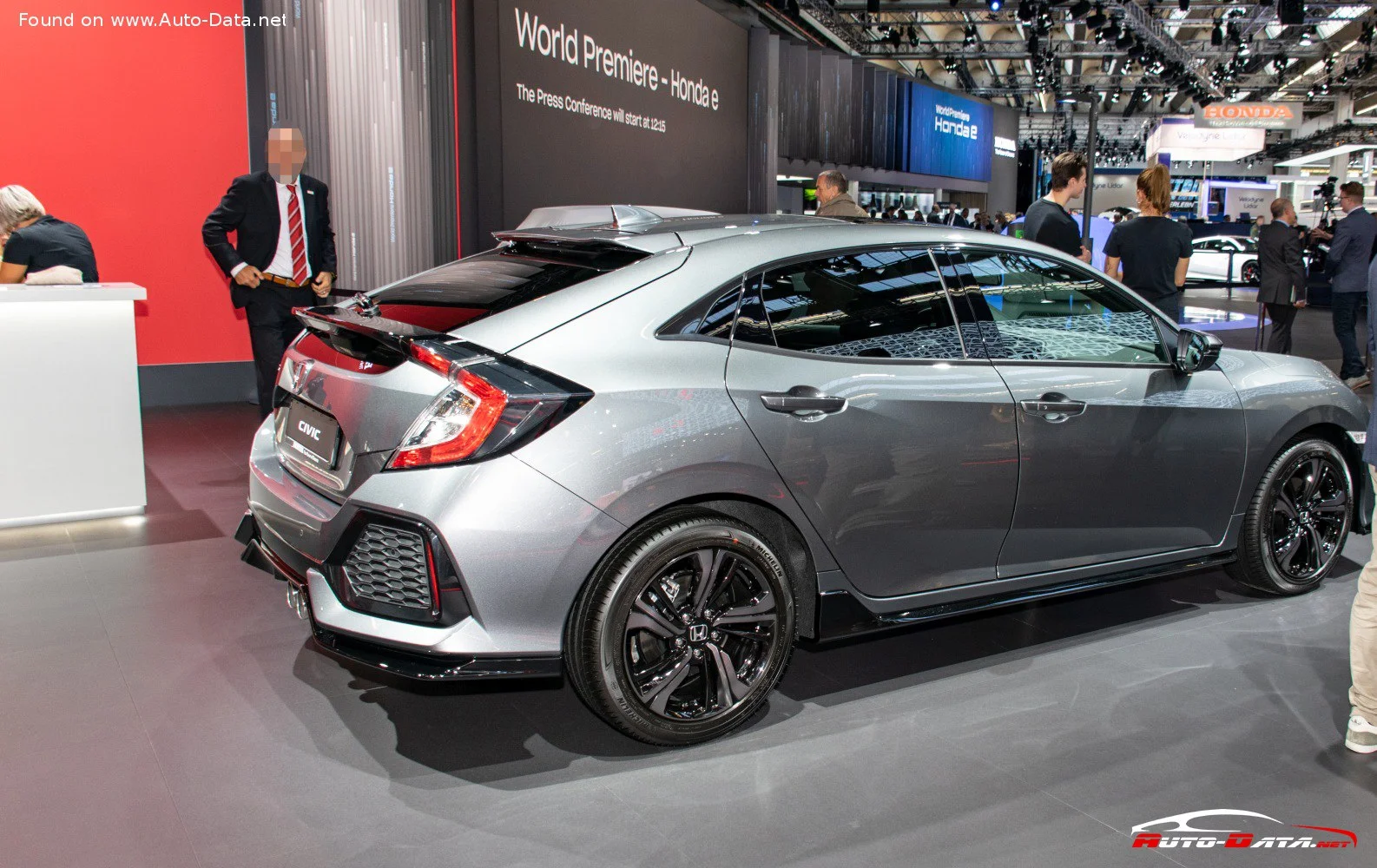 Honda Civic 1.0 VTEC (129 Hp) CVT Turbo2017 - 2019 thumbnail 18