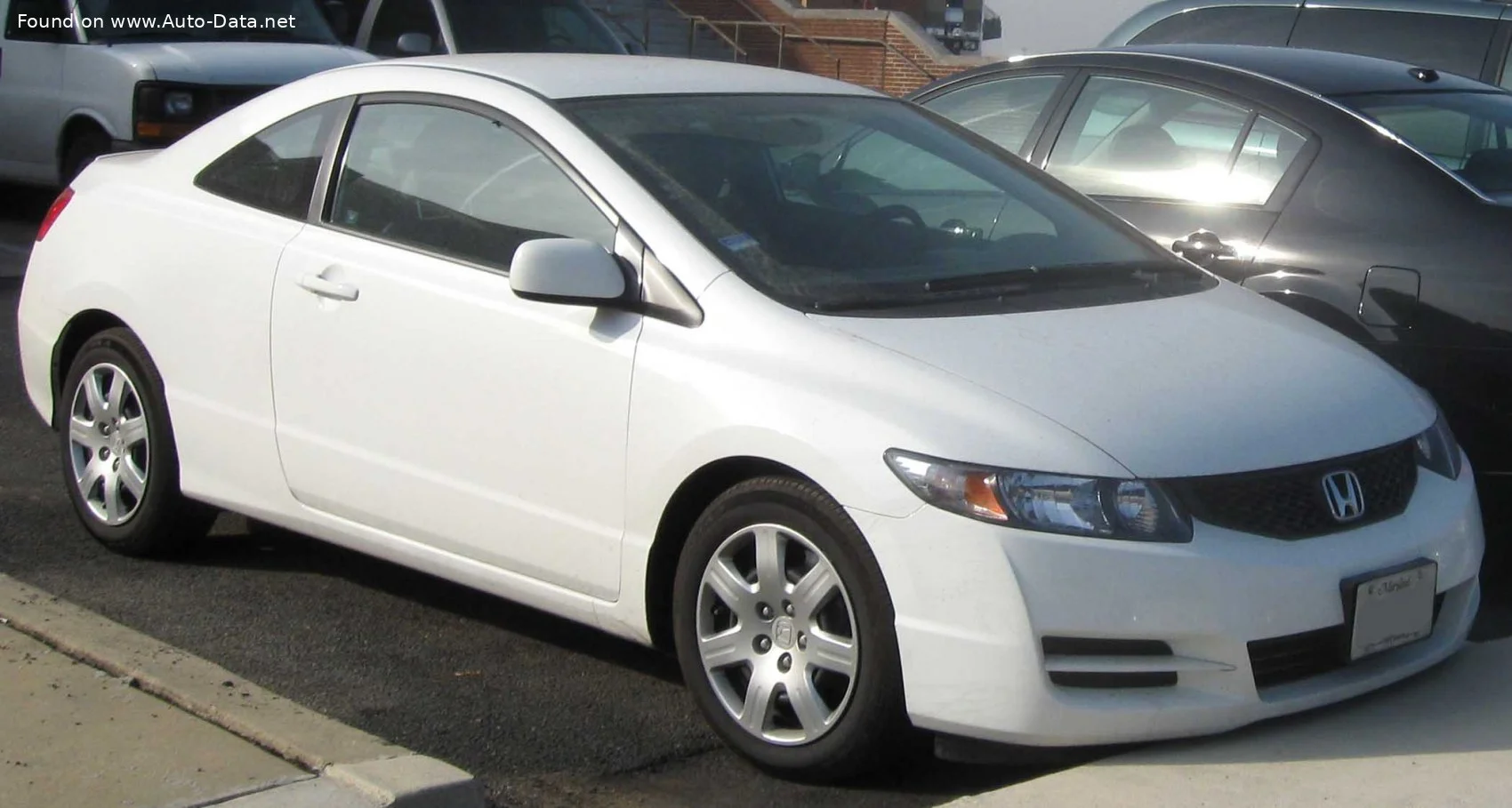 Honda Civic 1.8 i-VTEC (140 Hp)2008 - 2010 thumbnail 2