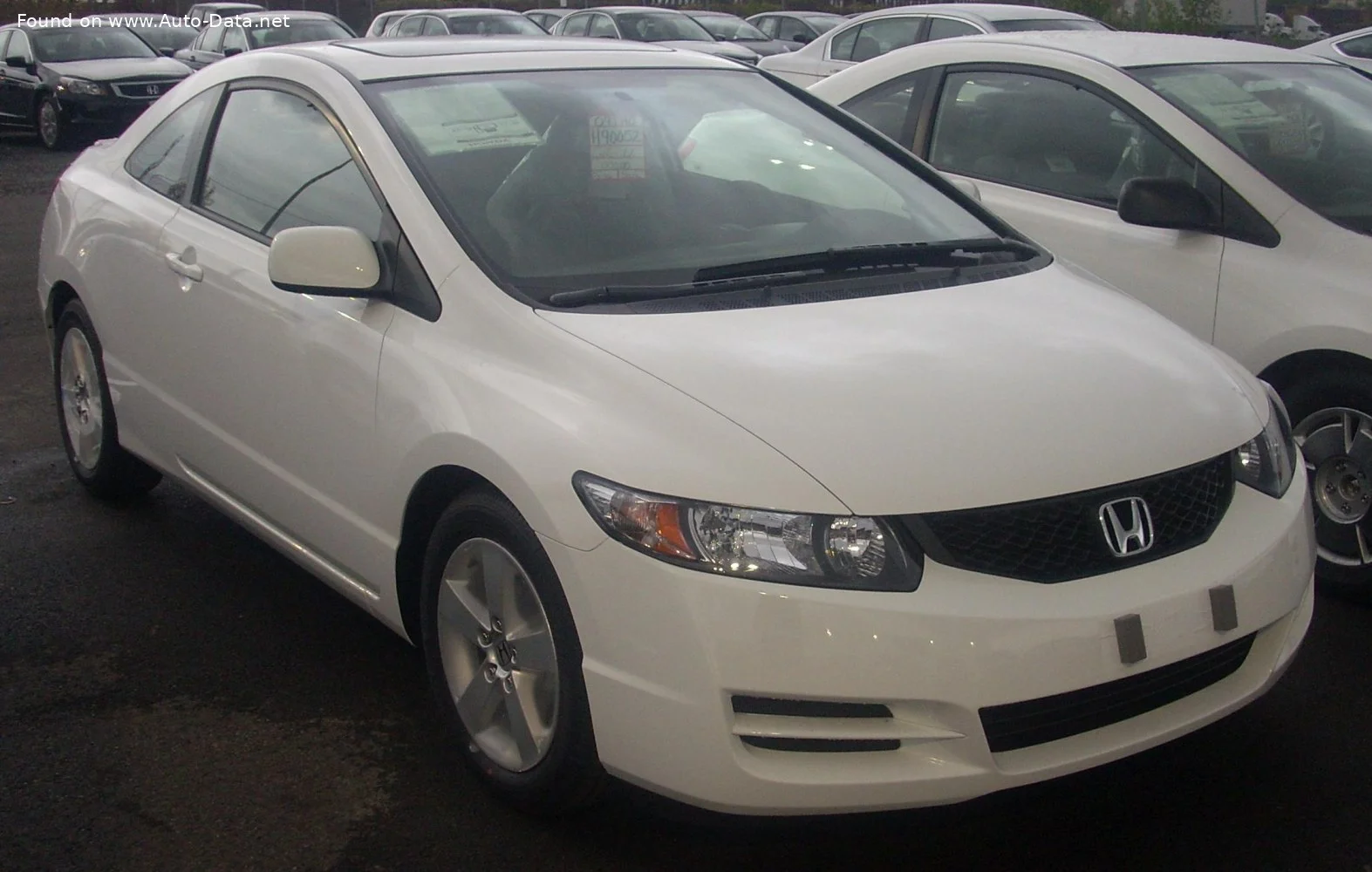 Honda Civic 1.8 i-VTEC (140 Hp)2008 - 2010 thumbnail 3