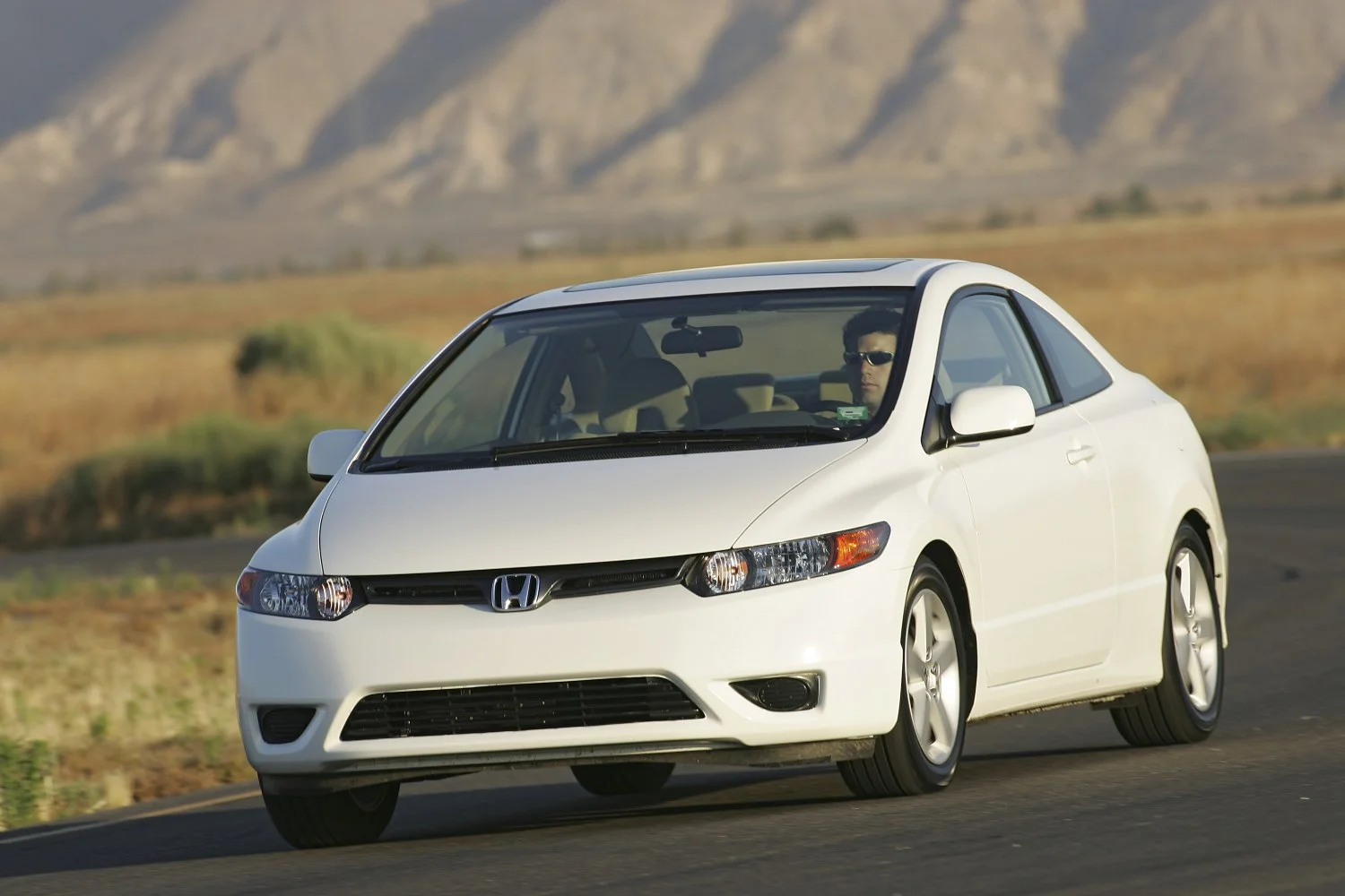 Honda Civic 1.8 i-VTEC (140 Hp)2005 - 2008 - 1