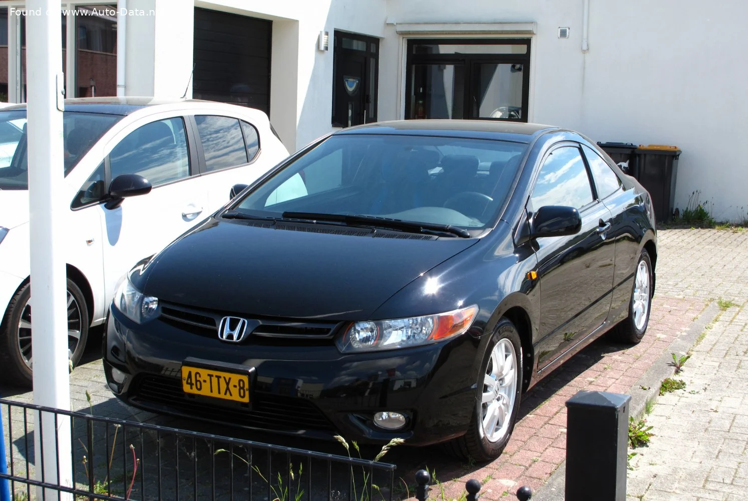 Honda Civic 1.8 i-VTEC (140 Hp)2005 - 2008 thumbnail 7