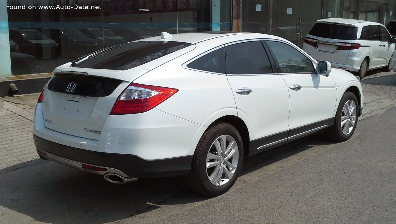 Honda Crosstour 2.4 i-VTEC (192 Hp) Automatic2012 - 2015 thumbnail 2