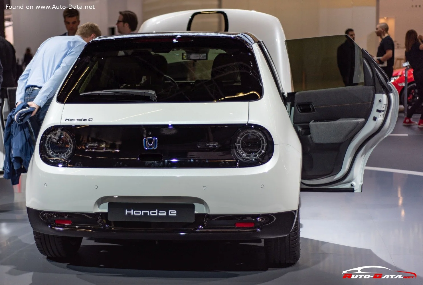 Honda e 35.5 kWh (136 Hp)2019 - thumbnail 5