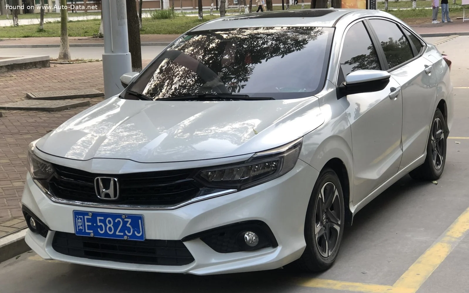 Honda Envix 1.0 VTEC Turbo (122 Hp) CVT2019 - - 1