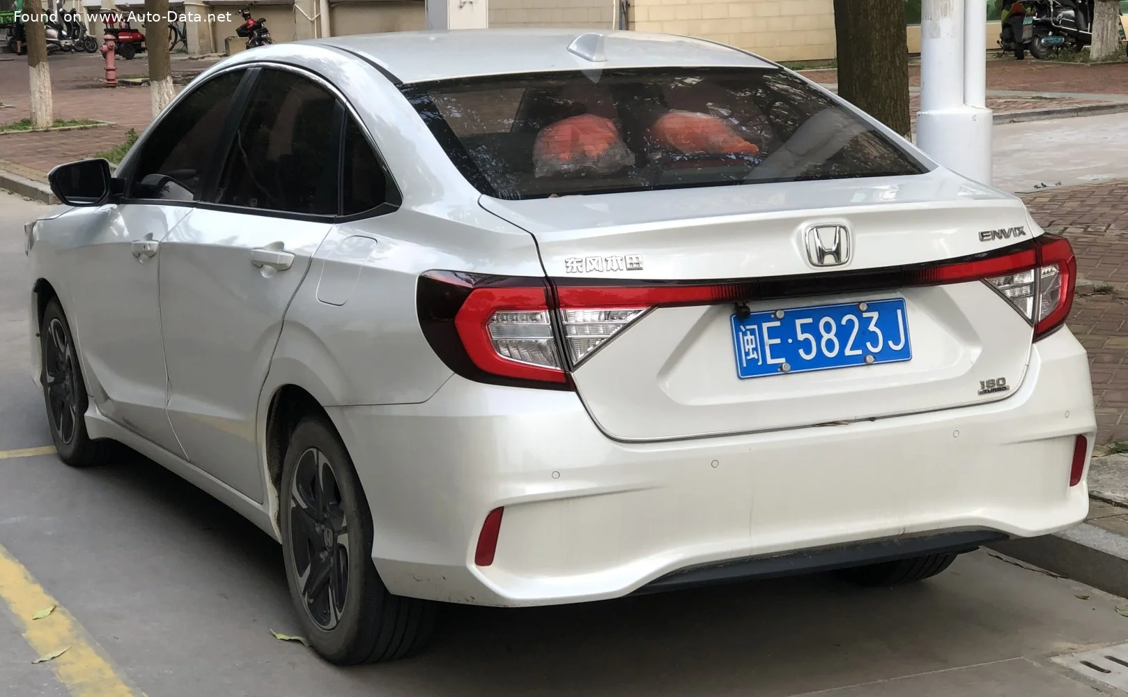 Honda Envix 1.0 VTEC Turbo (122 Hp) CVT2019 - thumbnail 2