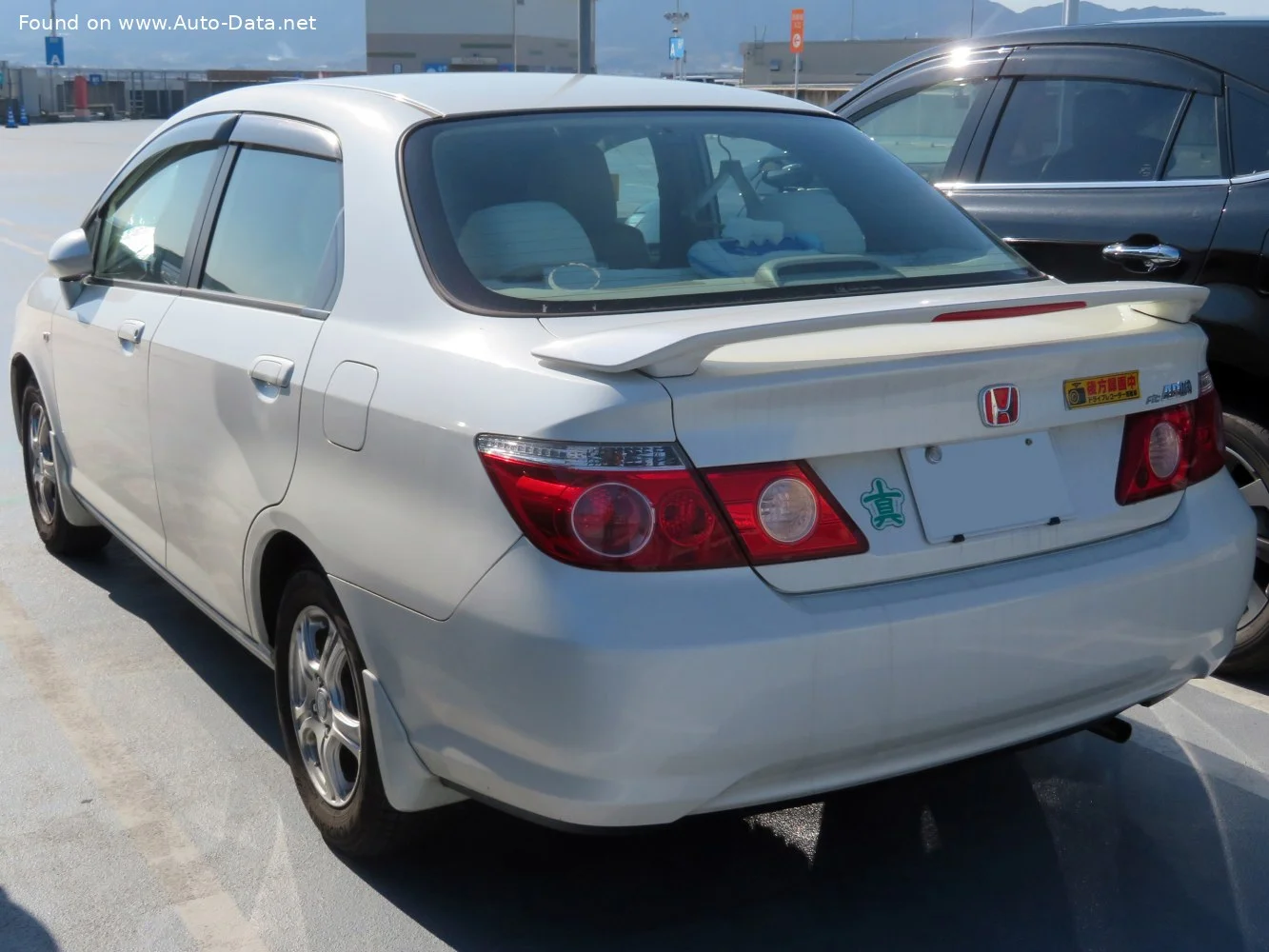Honda Fit Aria 1.5 i 16V (110 Hp)2003 - 2009 thumbnail 4