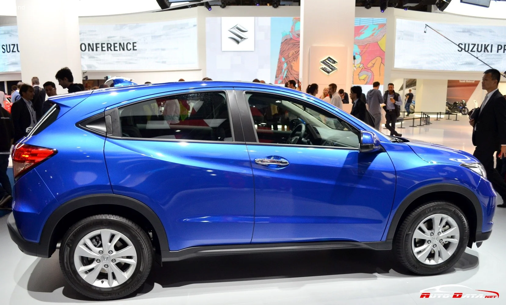 Honda HR-V 1.5 i-VTEC (130 Hp)2015 - 2018 thumbnail 3