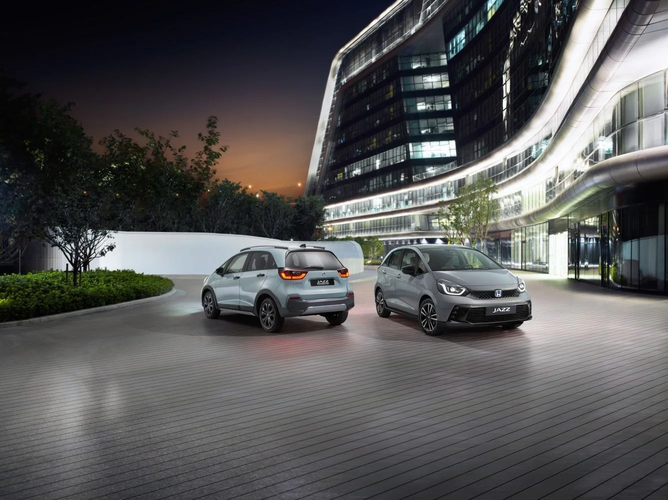 Honda Jazz 1.5 i-MMD (122 Hp) e:HEV e-CVT2023 - thumbnail 5