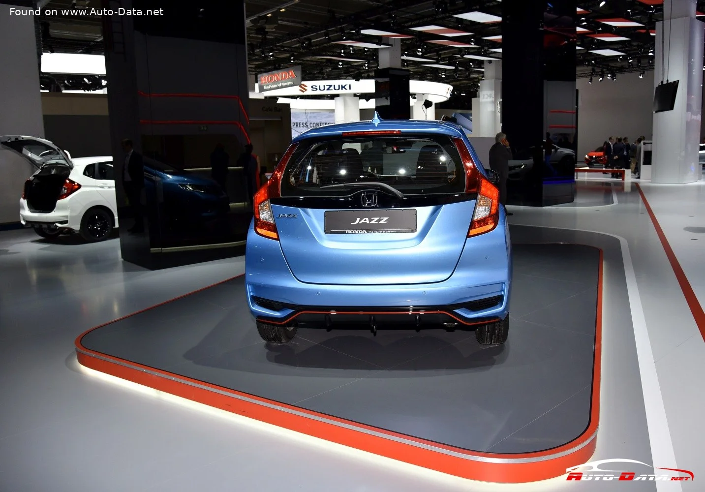 Honda Jazz 1.3 i-VTEC (102 Hp)2017 - 2020 thumbnail 2