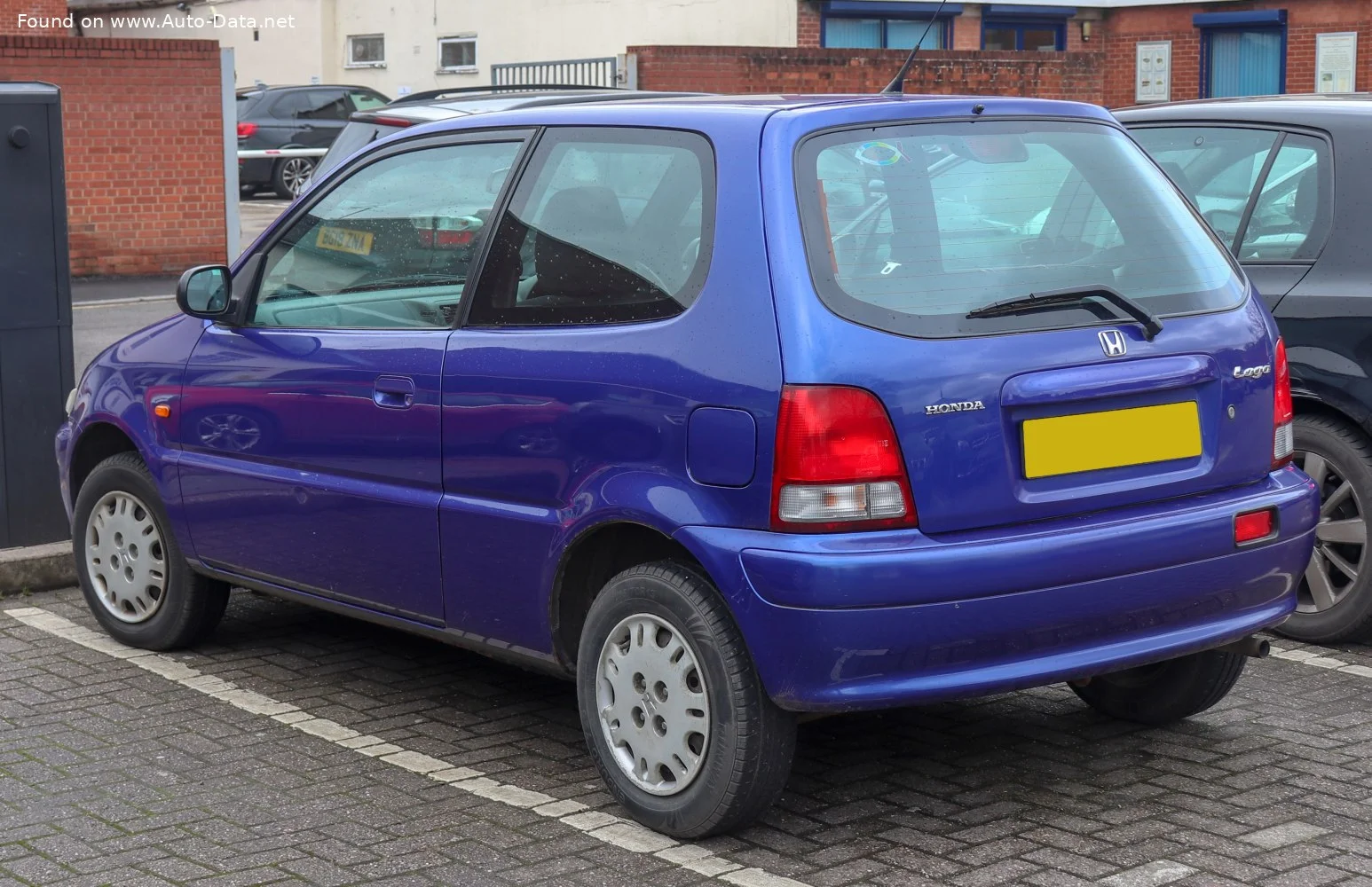 Honda Logo 1.3 (65 Hp)1997 - 2003 thumbnail 2